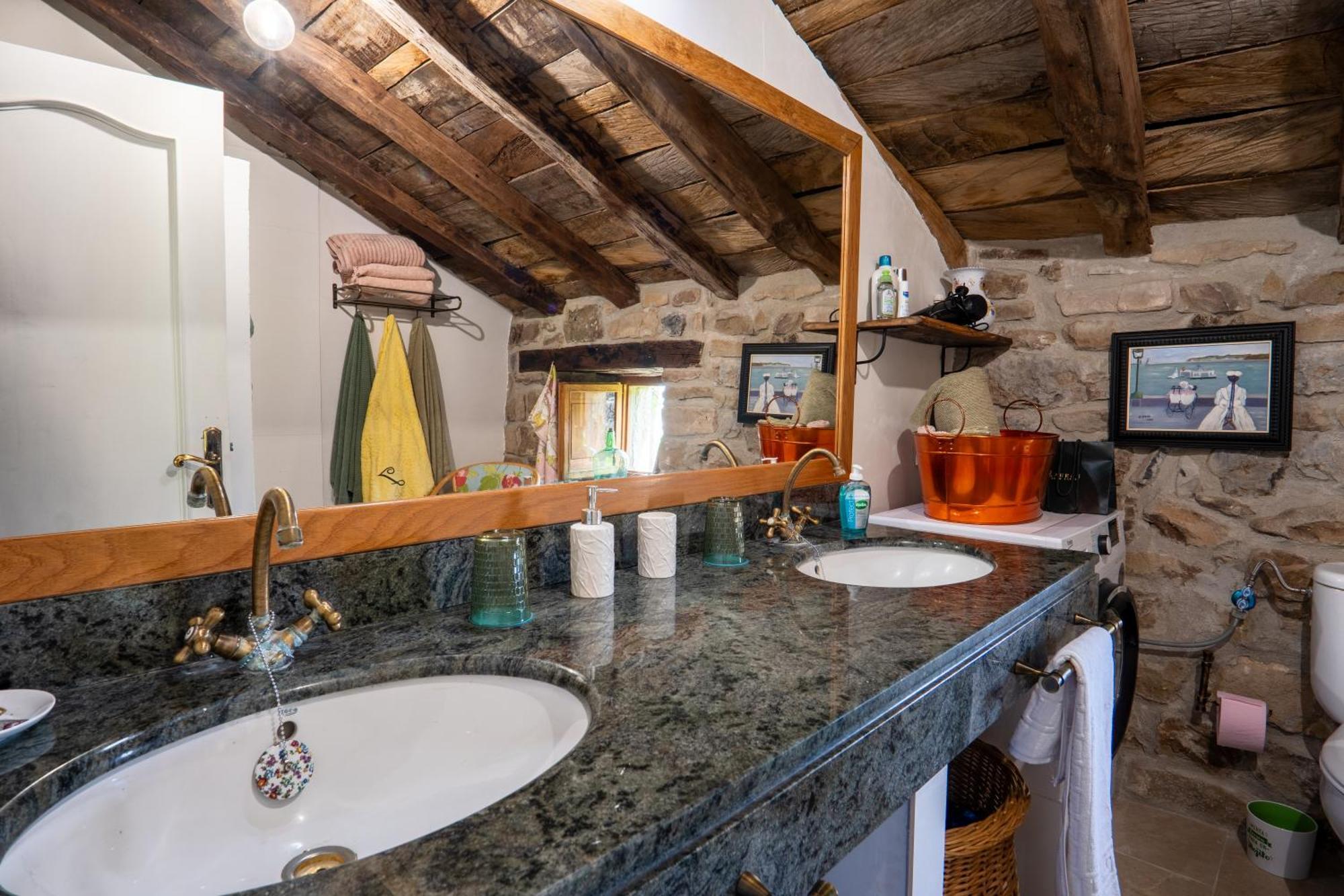 Vivienda Pasiega Lo Lucas 1920 San Roque de Ríomiera المظهر الخارجي الصورة